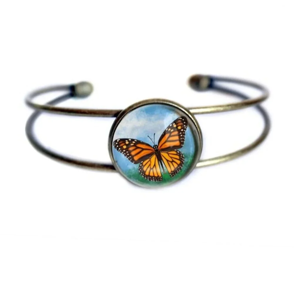 Monarch Butterfly Cuff Bracelet - Cottage‎ Core Vintage & Antique Bronze Jewelry